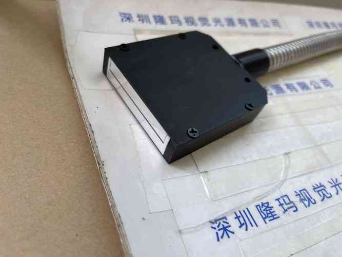 1f100w50-1540 uv石英方形光纤_hoya豪雅_隆玛视觉销售各类进口光电